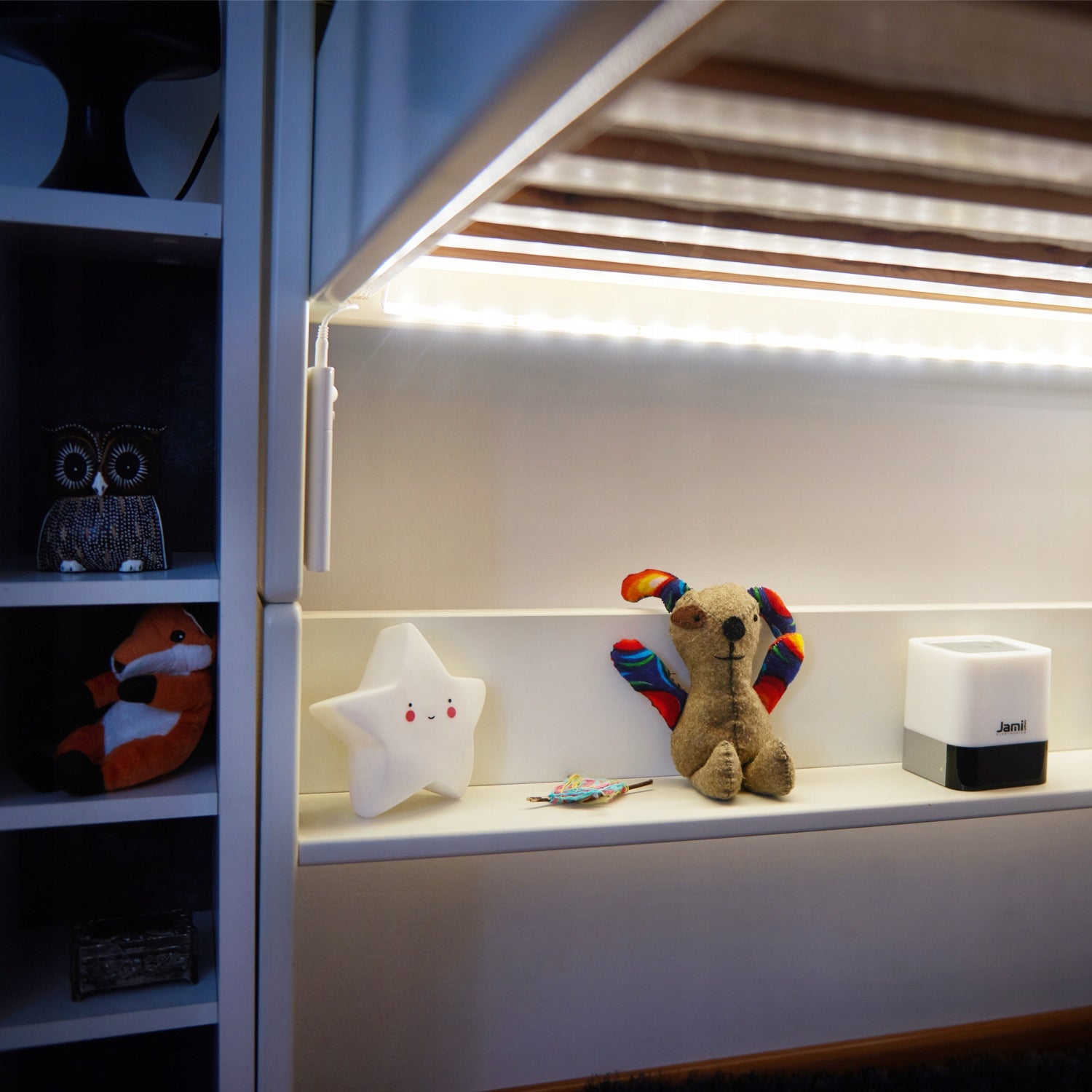 Oprawa meblowa z czujnikiem 3,4W barwa ciepłobiała 3000K na baterie