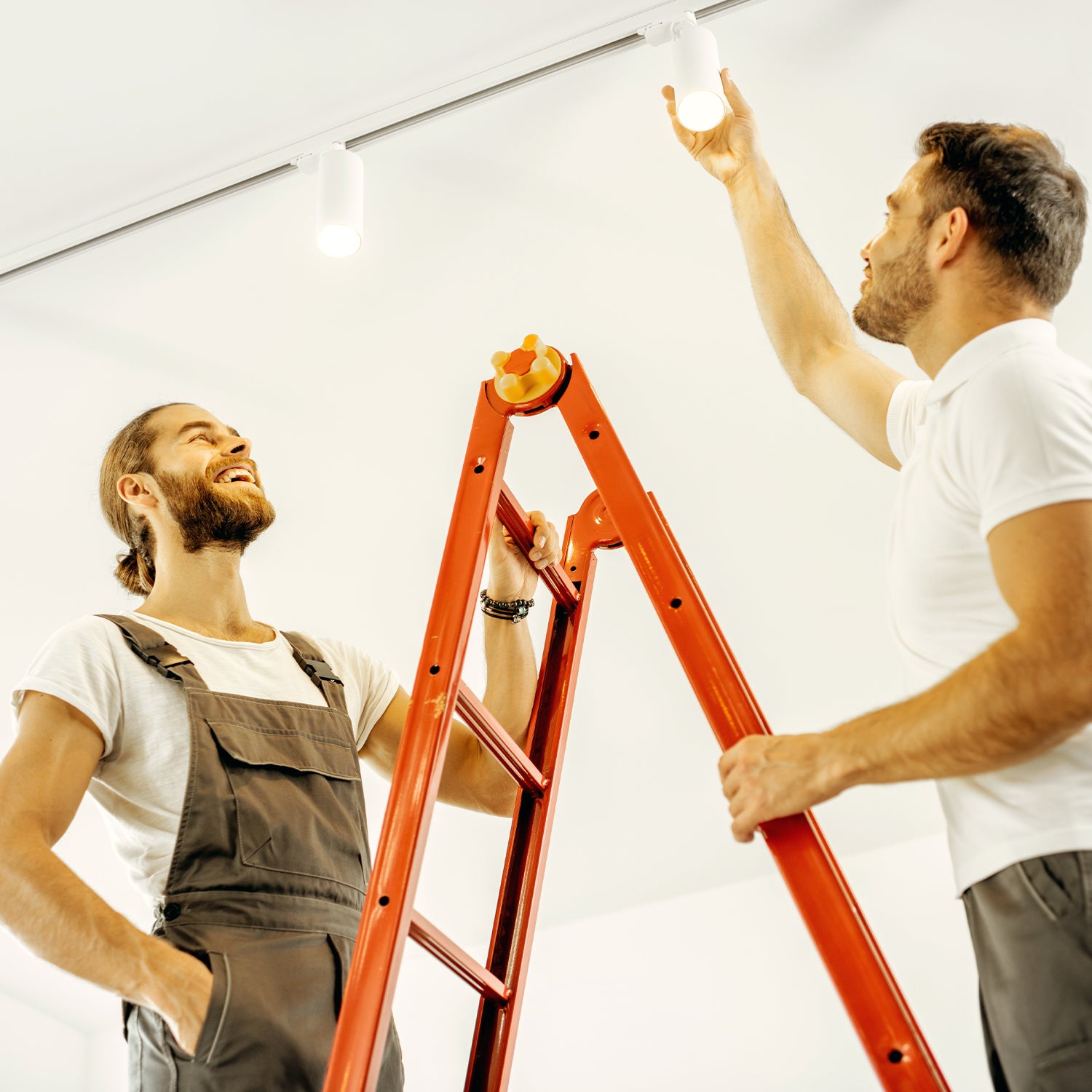 Żarówka LED GU10 5W barwa ciepła BIAŁA LED Light System