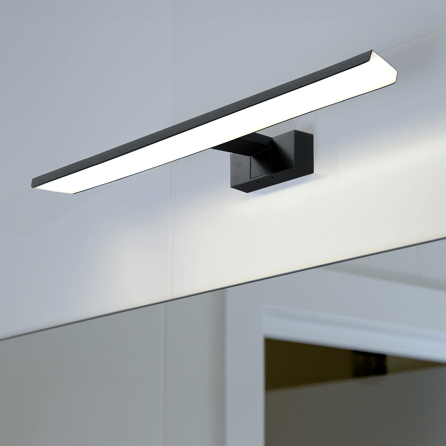 Kinkiet łazienkowy LED 10W lampa ścienna nad lustro CZARNY wodoodporny IP44 - LAITICA