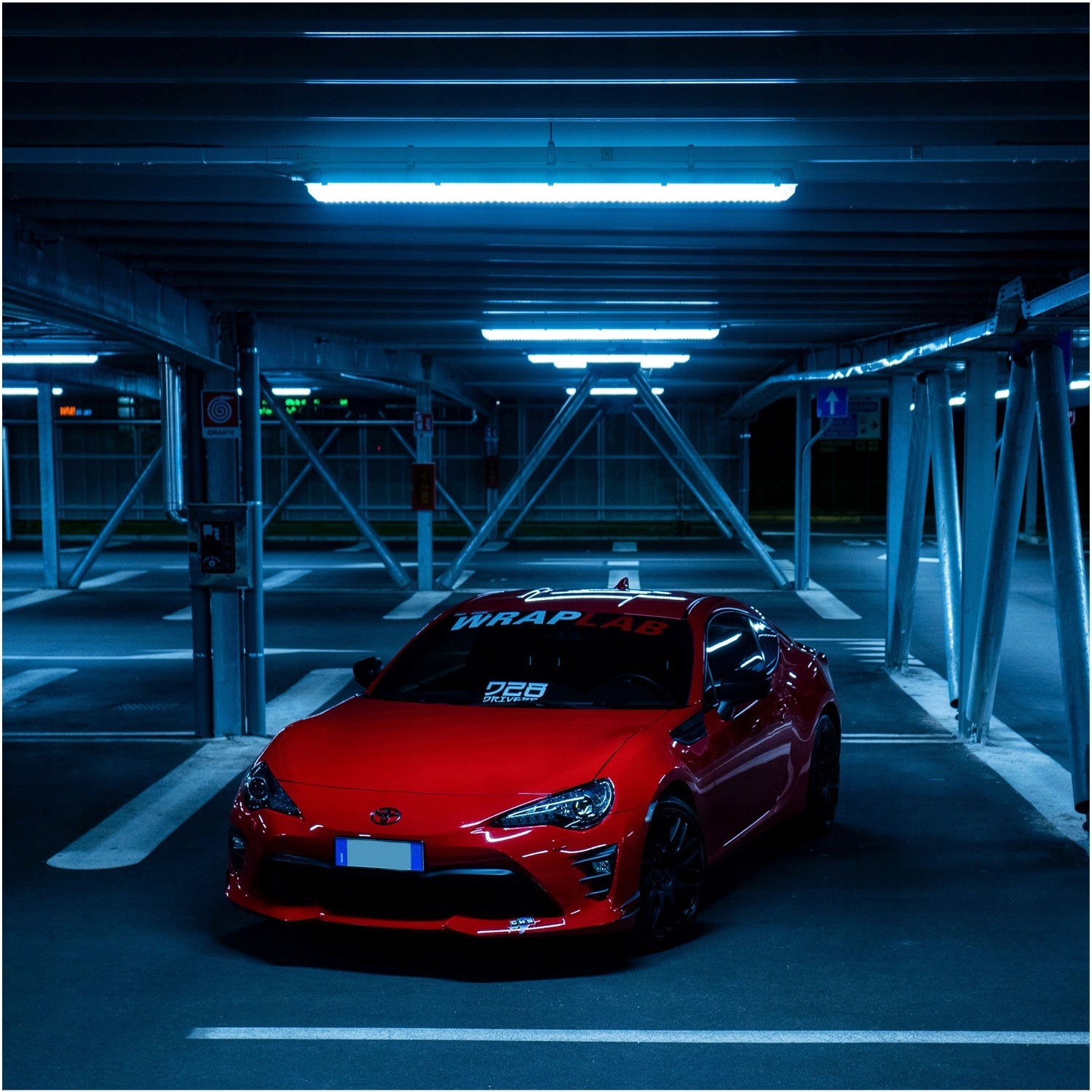 Lampa garażowa LED Oprawa Przemysłowa LINIOWA IP65 natynkowa wodoodporna - LAITICA