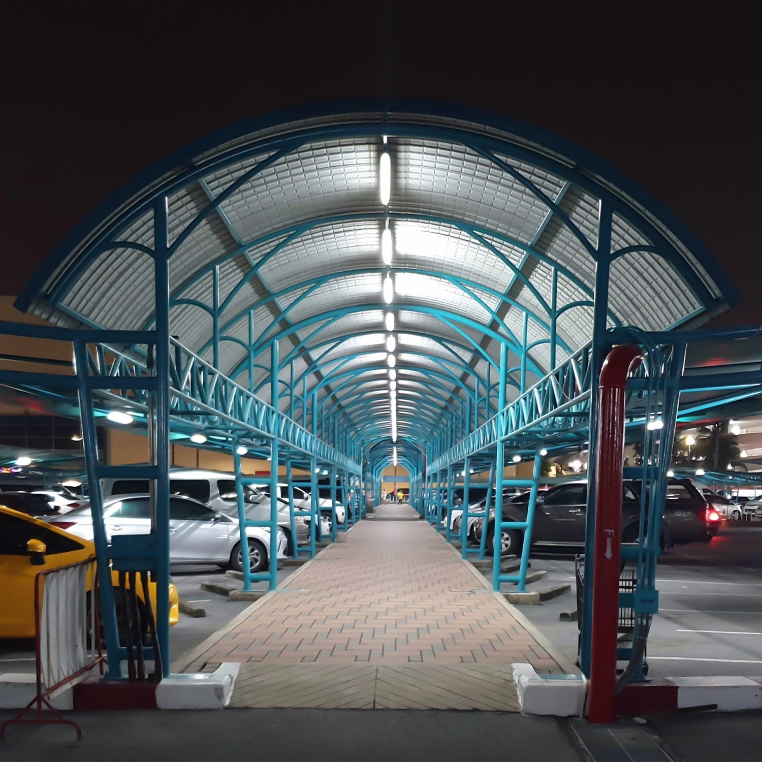Lampa Garażowa Liniowa LED Oprawa Sufitowa 18W Hermetyczna 60cm IP65 LLS - LAITICA