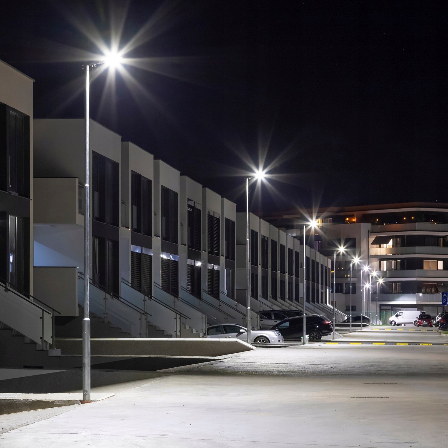 Lampa Parkingowa LED 120W L Barwa Neutralna 20400lm IP66 Oprawa Uliczna - LAITICA