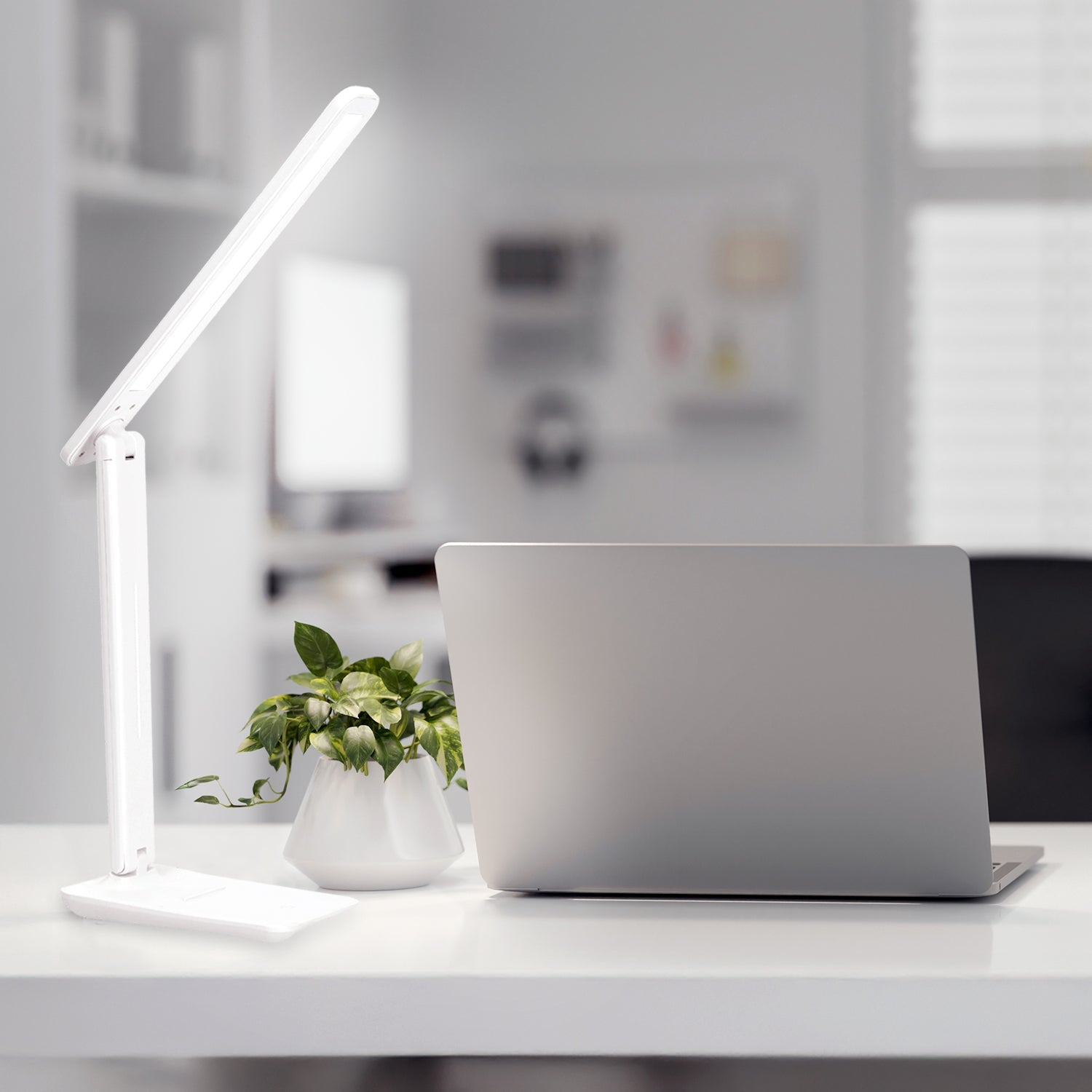 Lampka biurkowa LED 7W biała 3 barwy światła 3CCT ściemniacz regulowana z uchwytem na telefon - LAITICA