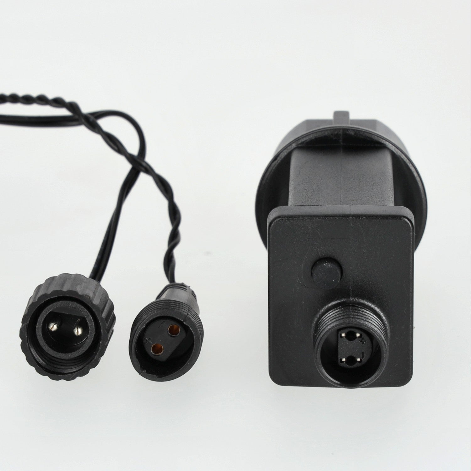 Lampki choinkowe 500 LED 8 funkcji dodatkowe gniazdo barwa zimna - LAITICA