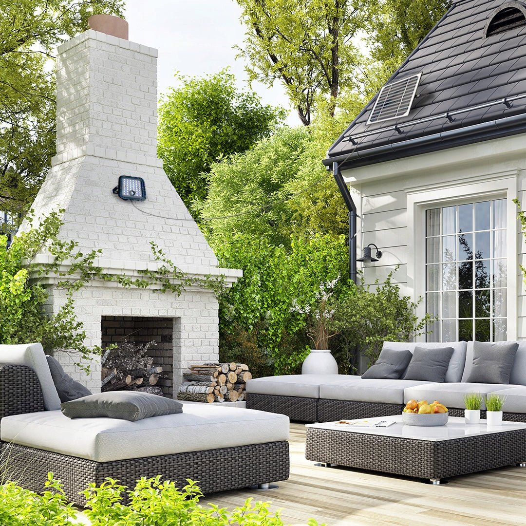 Naświetlacz LED Solarny 30W z Czujnikiem Ruchu Halogen na Pilota PREMIUM - LAITICA