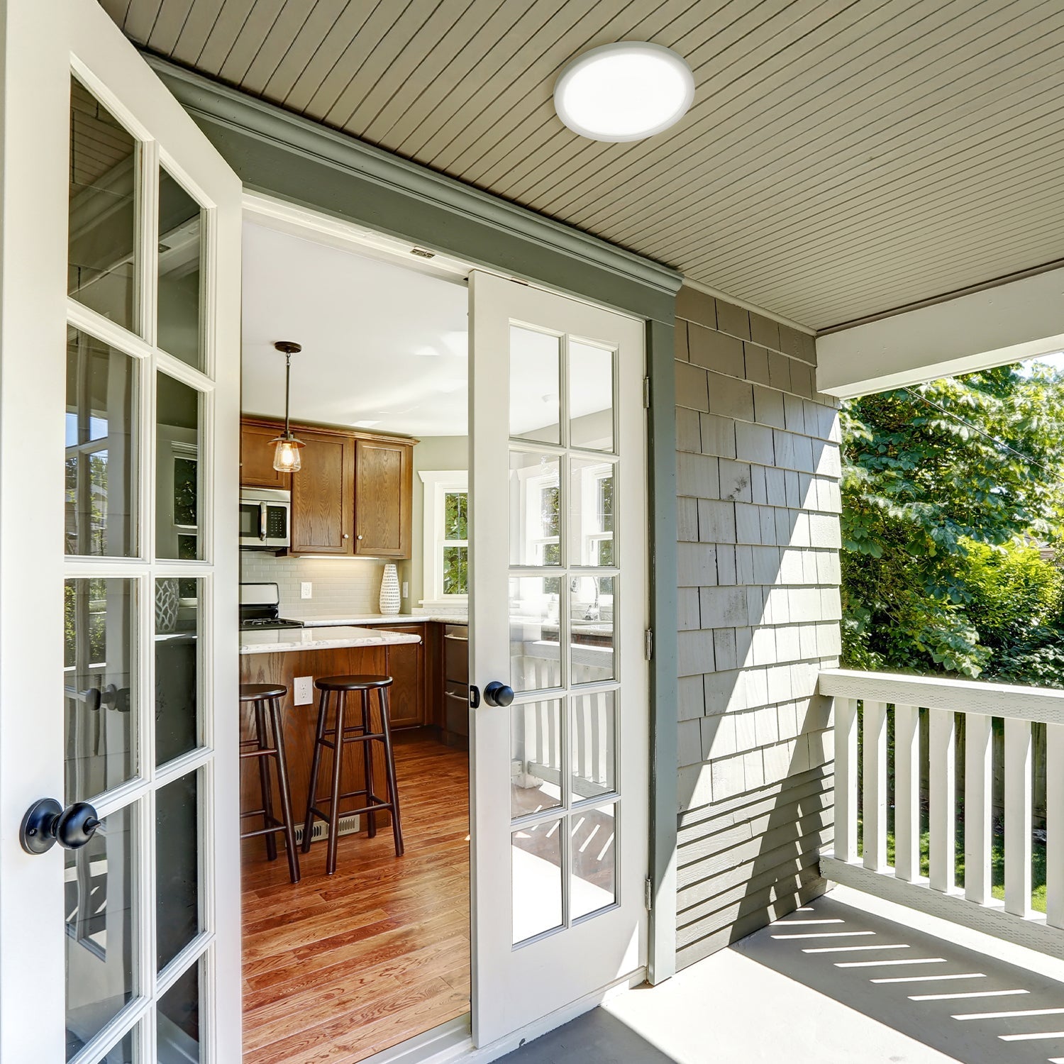 Plafon LED 24W IP54 z czujnikiem ruchu i zmierzchu, 3 barwy światła, pilot – Lampa sufitowa inteligentna - LAITICA