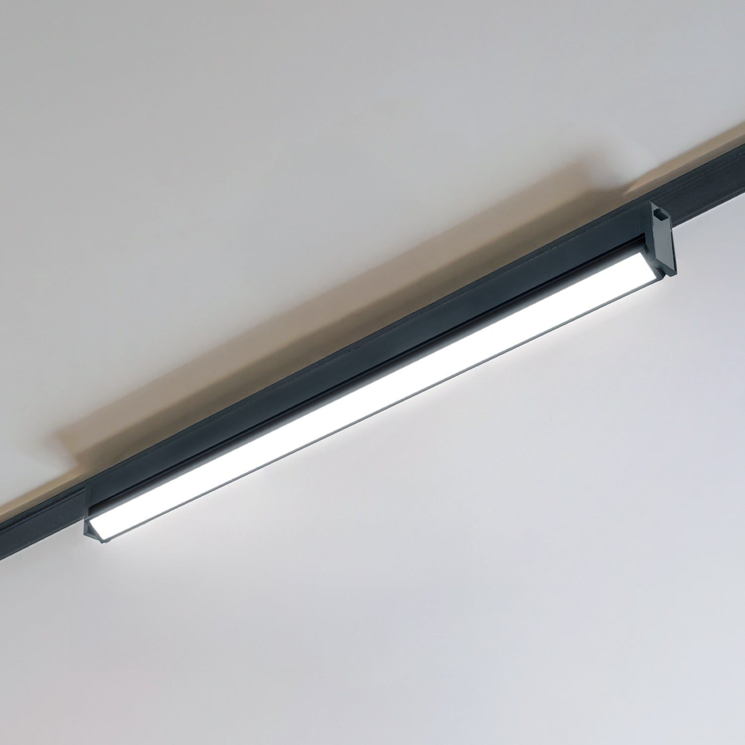 Reflektor magnetyczny LED 20W 3CCT do szyny magnetycznej natynkowej – czarny - LAITICA