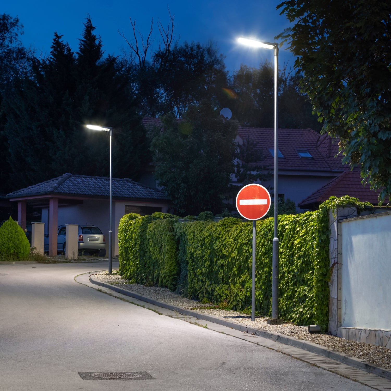 Uliczna lampa LED 100W czujnik zmierzchu 4000K IP65 IK08 10000lm LLS - LAITICA