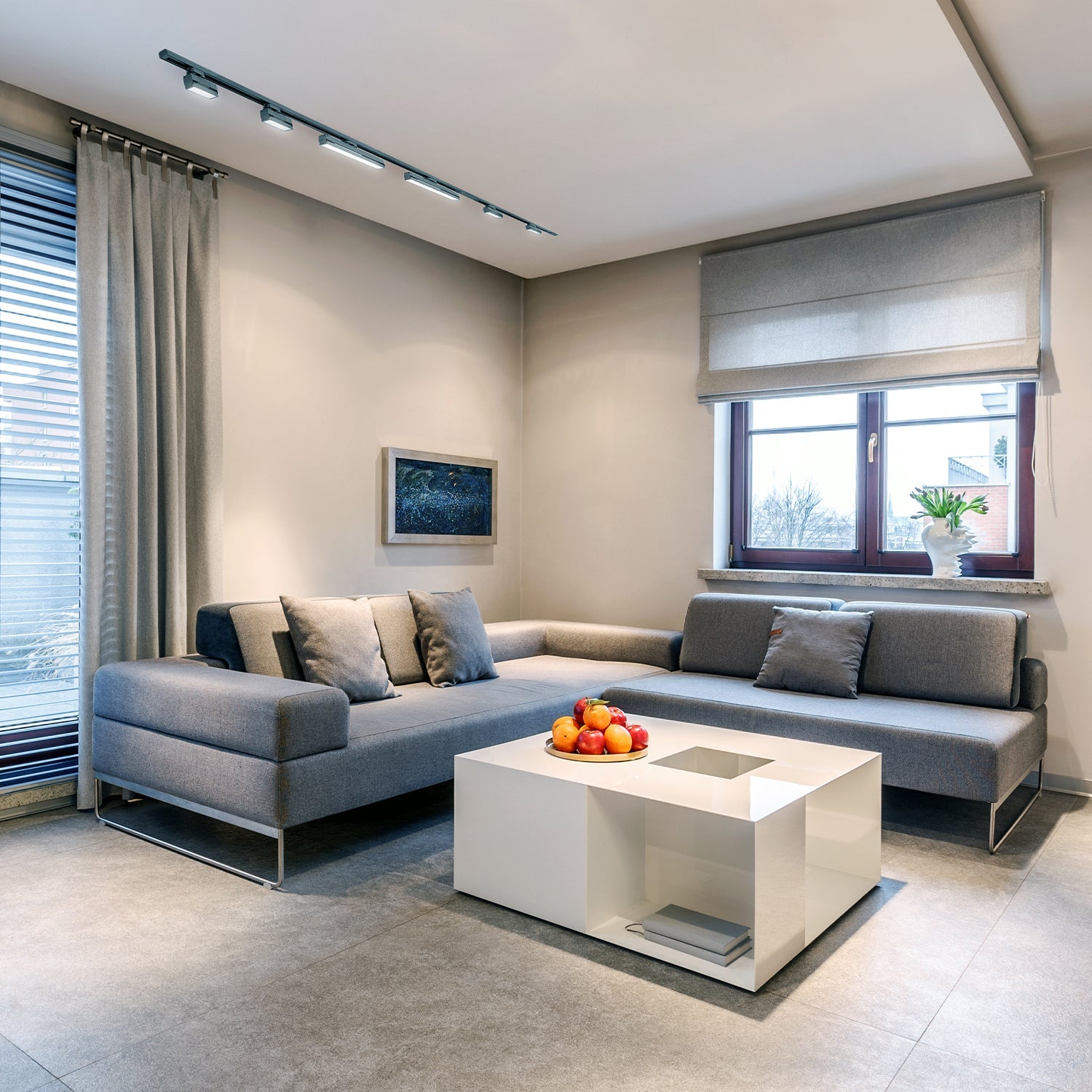 Zestaw Szynowy 3 fazowy szyna 2m + 1m + łącznik prosty + 6x lampy FLEX 12W + 2x lampy FLEX 36W zasilanie + zaślepka CZARNY - LAITICA