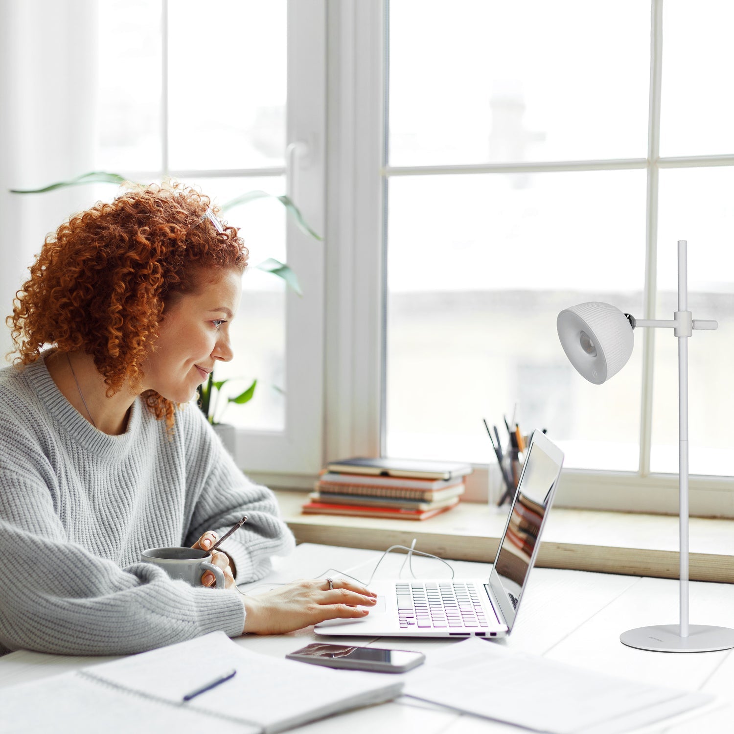 Lampka nocna LED bezprzewodowa biała z USB i regulacją światła – Laitica ORBI - LAITICA